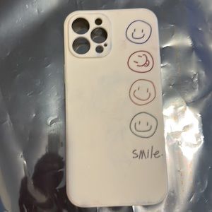 iP 13 pro max - Smile Case